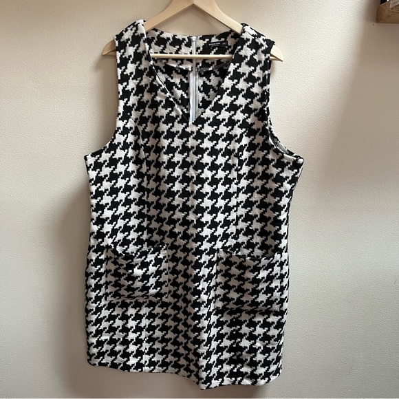 Houndstooth dress - Picture 6 of 9